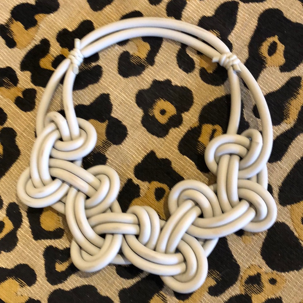 Neo Handknitted Italian Necklace
